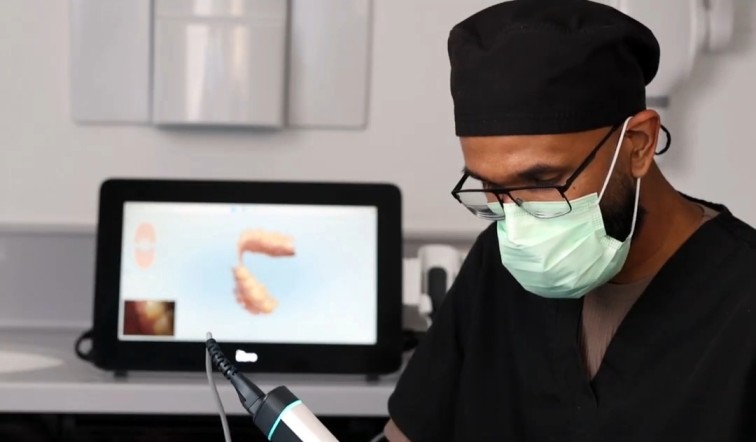 Dr M. Umair Maan at Bridge Dental